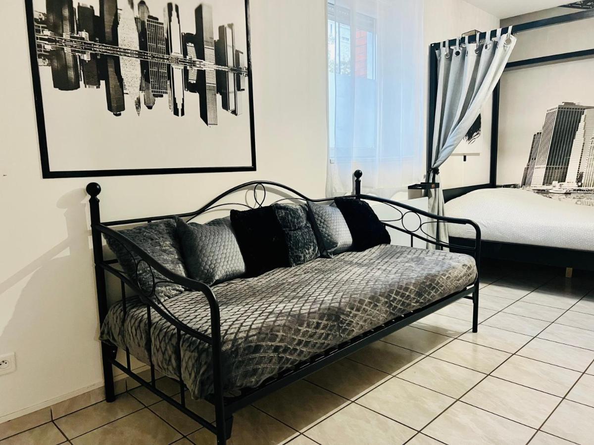 Charmant Studio Proximite Centre-Ville Et Gare Châlons-en-Champagne Екстериор снимка